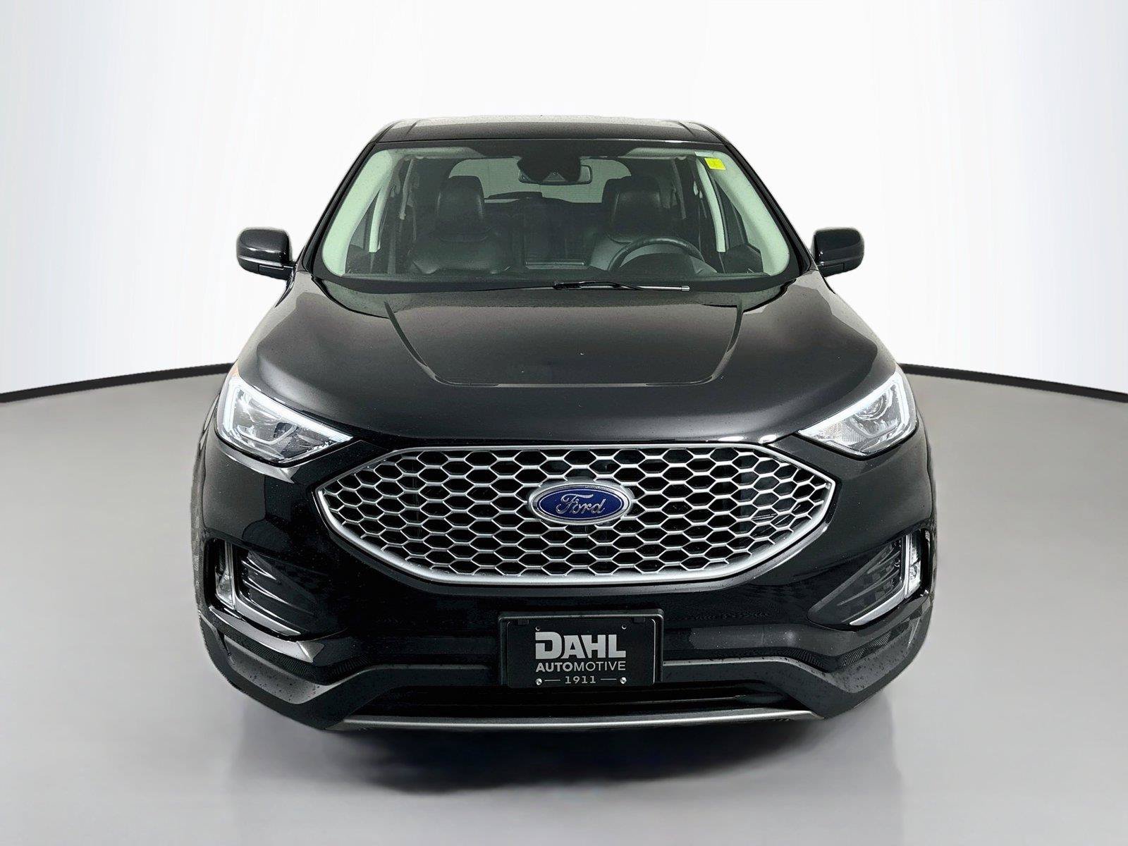 Used 2024 Ford Edge SEL w/ Convenience Package AWD/4WD image 3