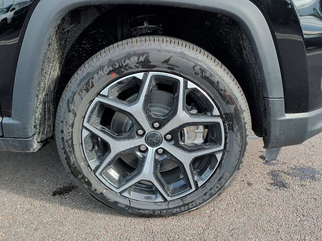 New 2026 Jeep Compass Limited AWD/4WD image 11