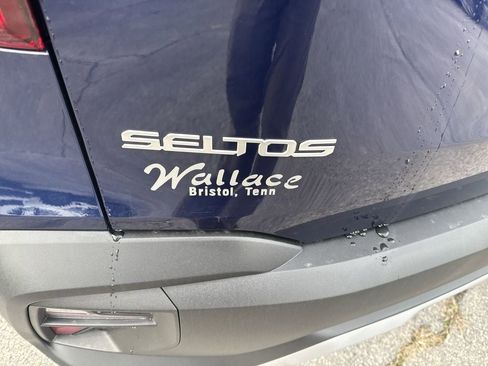 New 2026 Kia Seltos LX image 7