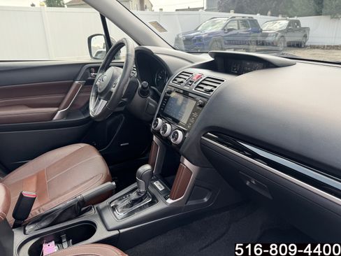 Used 2017 Subaru Forester 2.5i Touring AWD/4WD image 31