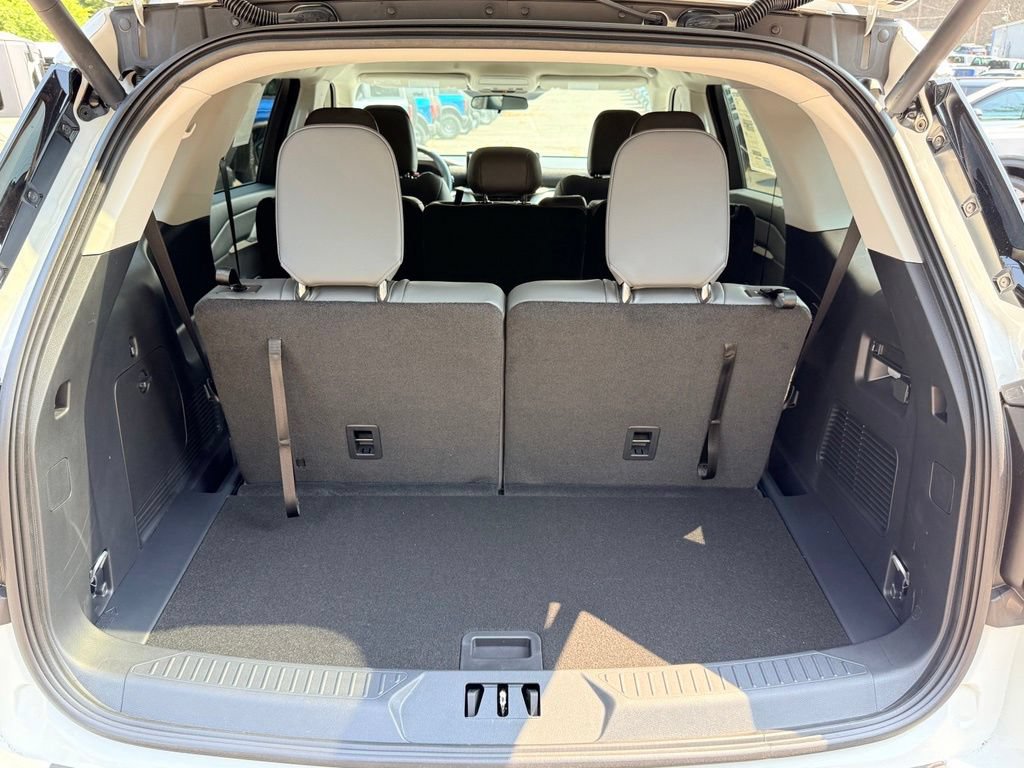 New 2026 Ford Explorer Active w/ Active Comfort Package AWD/4WD image 21
