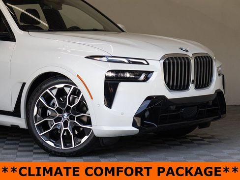 Used 2023 BMW X7 xDrive40i w/ Executive Package AWD/4WD image 3