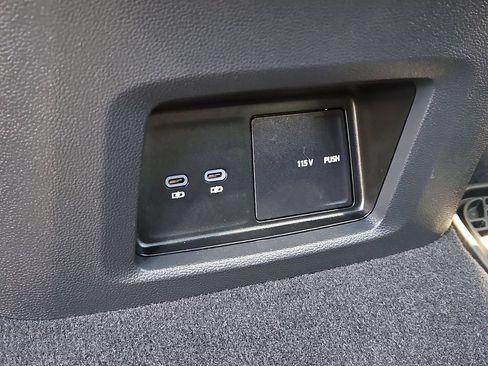 Used 2024 Volkswagen Atlas Cross Sport SEL Premium R-Line AWD/4WD image 24