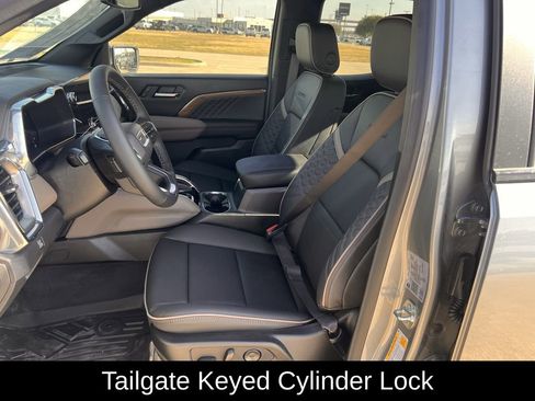 New 2026 GMC Canyon Denali image 25