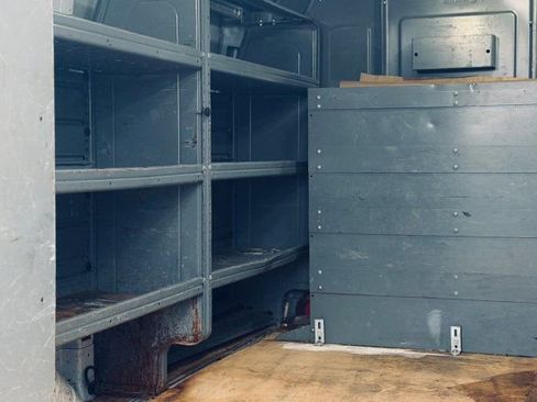 Used 2016 Ford Transit 250 130 Low Roof image 12