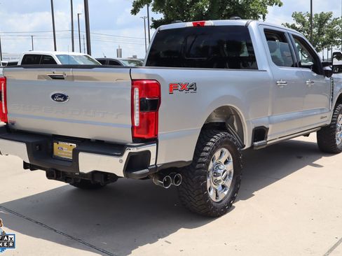 Certified 2024 Ford F350 Lariat w/ Lariat Ultimate Package AWD/4WD image 3