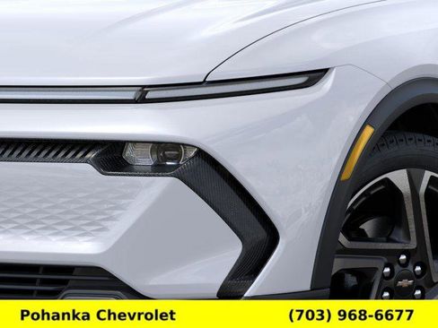 New 2026 Chevrolet Equinox EV LT image 10