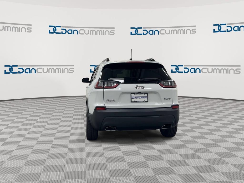 Used 2022 Jeep Cherokee Latitude Lux w/ Sun & Sound Group AWD/4WD image 7