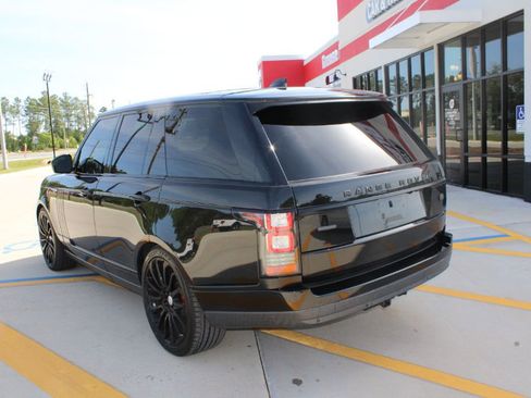 Used 2017 Land Rover Range Rover Supercharged AWD/4WD image 4
