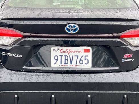 Certified 2025 Toyota Corolla SE image 14