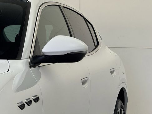 New 2025 Maserati Grecale GT image 28