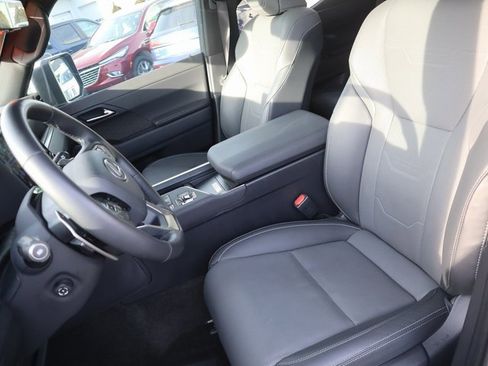 Used 2024 Lexus GX 550 550 Luxury+ 4D Sport Utility image 23