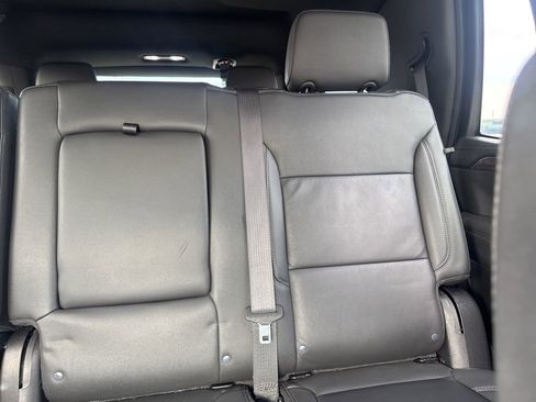 Used 2024 Chevrolet Tahoe LT image 14