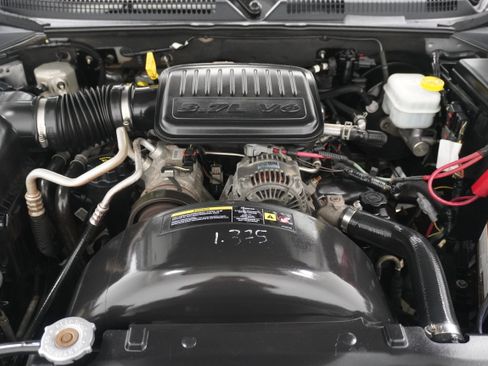 Used 2006 Dodge Dakota ST image 24