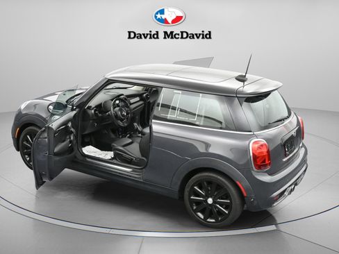 Used 2021 MINI Cooper S w/ 6.5" Touchscreen Package image 8