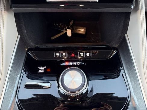 Used 2022 Jeep Wagoneer Series I image 4