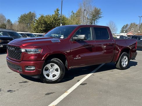 Used 2025 RAM 1500 Big Horn image 1