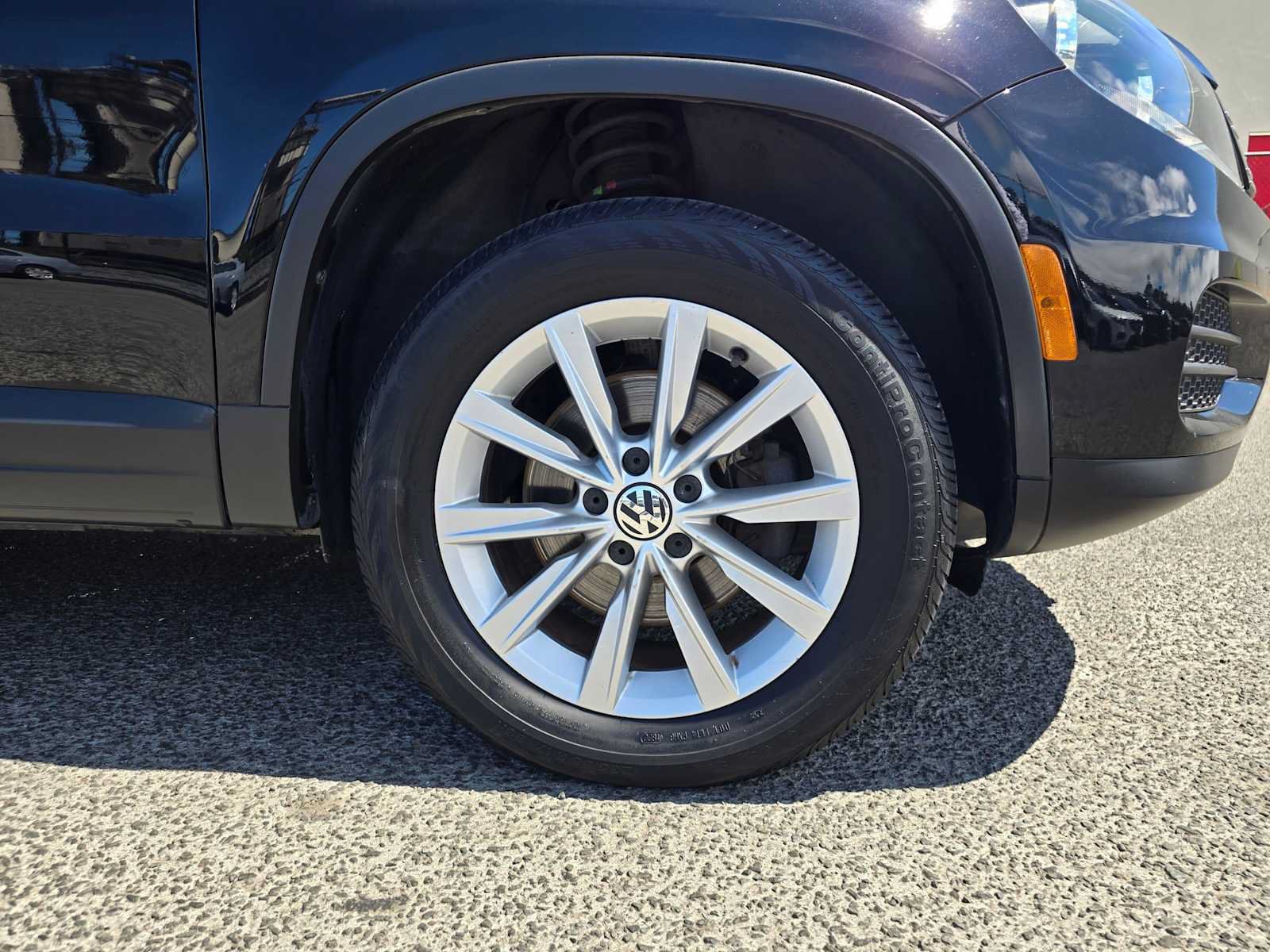 Used 2014 Volkswagen Tiguan SE FWD image 9