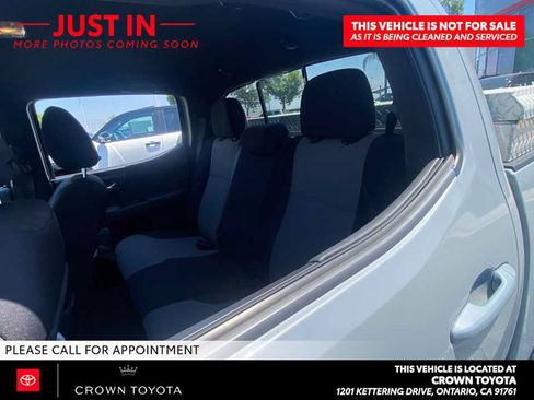 Used 2020 Toyota Tacoma TRD Sport w/ Technology Package RWD image 8