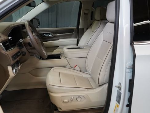 Used 2024 GMC Yukon Denali w/ Max Trailering Package AWD/4WD image 13