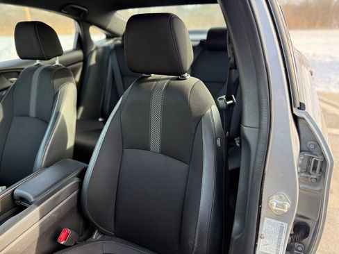 Used 2020 Honda Civic Sport image 6
