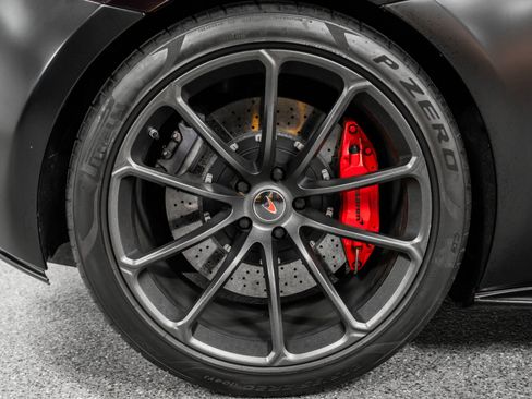 Used 2018 McLaren 570S Spider image 29