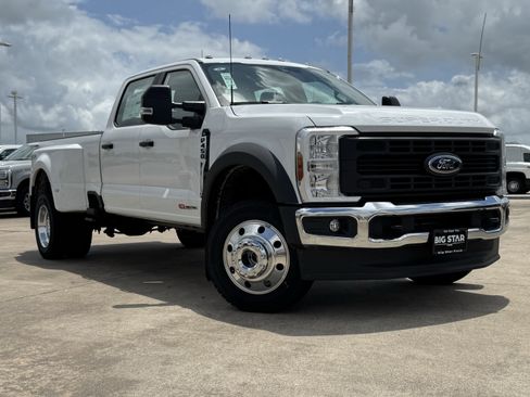 New 2026 Ford F450 XL w/ XL Driver Assist Package AWD/4WD image 2