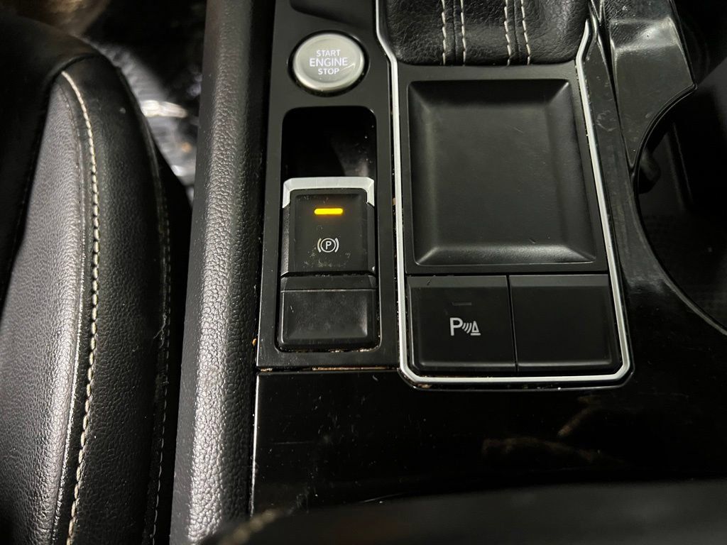 Used 2022 Volkswagen Atlas SE FWD image 35