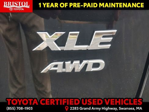 Certified 2025 Toyota RAV4 XLE AWD/4WD image 32