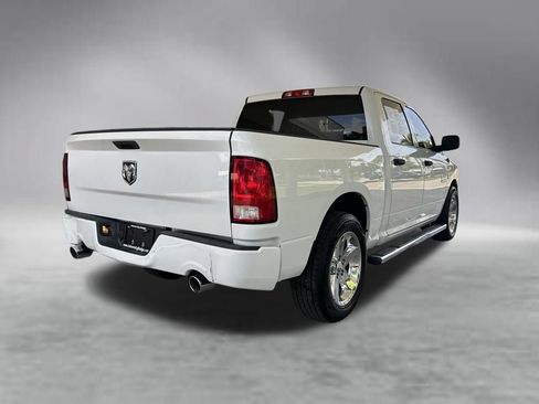 Used 2016 RAM 1500 Express RWD image 4
