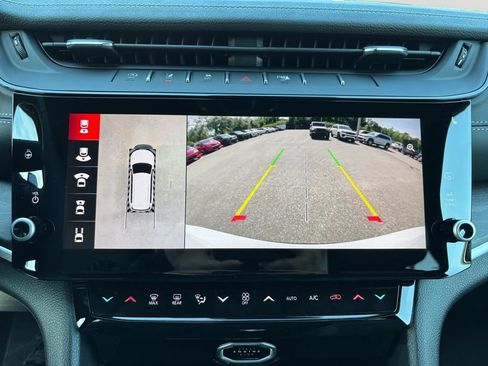 New 2026 Jeep Grand Cherokee L Limited w/ Luxury Tech Group II AWD/4WD image 26