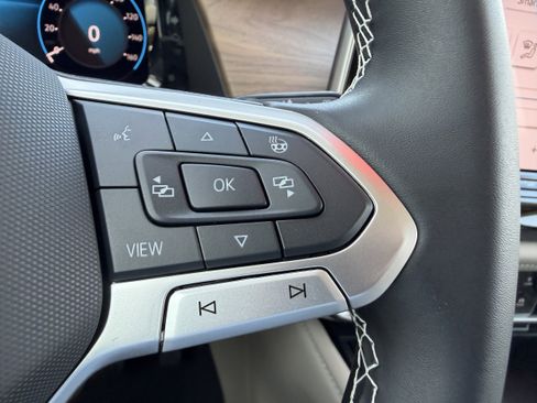 New 2026 Volkswagen Atlas SE image 25