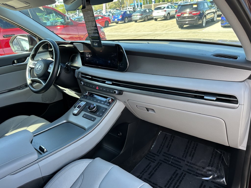 Used 2025 Hyundai Palisade SEL FWD image 15