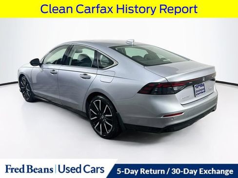 Used 2023 Honda Accord Touring image 6