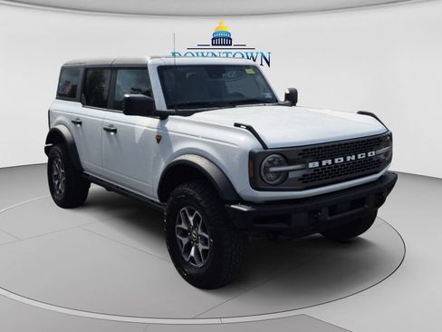 Used 2024 Ford Bronco Badlands AWD/4WD image 1