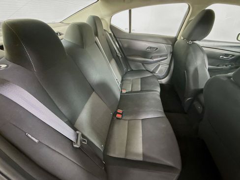 Used 2024 Nissan Sentra SV FWD image 25
