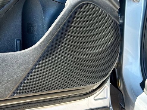 Used 2020 Subaru Forester Premium image 23