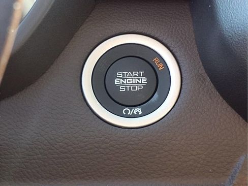 New 2025 RAM 1500 Laramie image 10