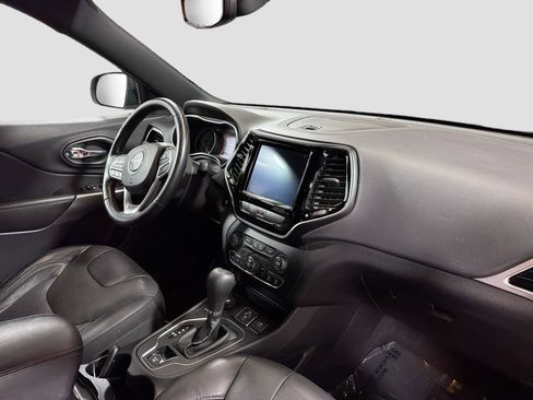 Used 2019 Jeep Cherokee High Altitude AWD/4WD image 31