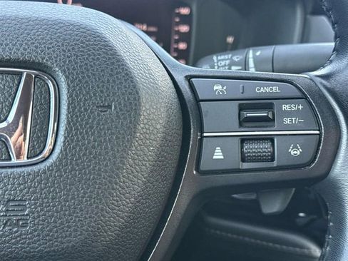 Used 2023 Honda Accord Sport image 12