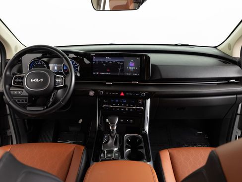 Used 2022 Kia Carnival SX FWD image 40