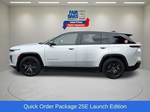 Used 2024 Jeep Wagoneer Launch Edition AWD/4WD image 11