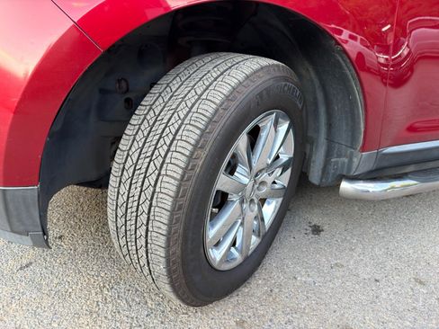 Used 2013 Ford Edge SEL AWD/4WD image 24