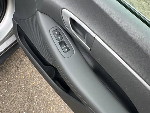 Used 2021 Hyundai Sonata SE FWD image 21