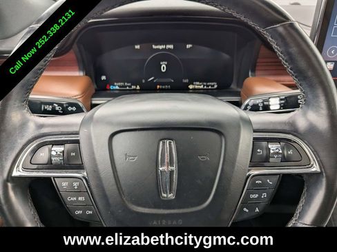 Used 2023 Lincoln Nautilus Reserve image 32