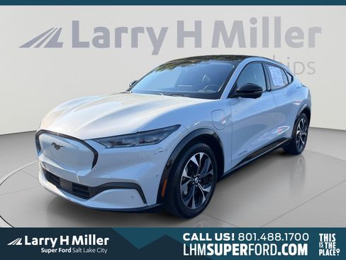 Certified 2023 Ford Mustang Mach-E Premium AWD/4WD image 1
