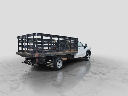 Used 2024 GMC Sierra 3500 Pro w/ Convenience Package AWD/4WD image 8