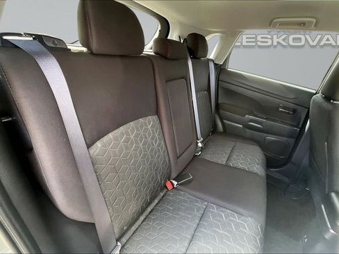 Used 2024 Mitsubishi Outlander Sport LE AWD/4WD image 26