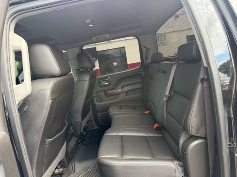 Used 2016 GMC Sierra 2500 SLT w/ Duramax Plus Package AWD/4WD image 24