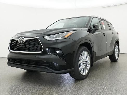 New 2026 Toyota Highlander Limited AWD/4WD image 32